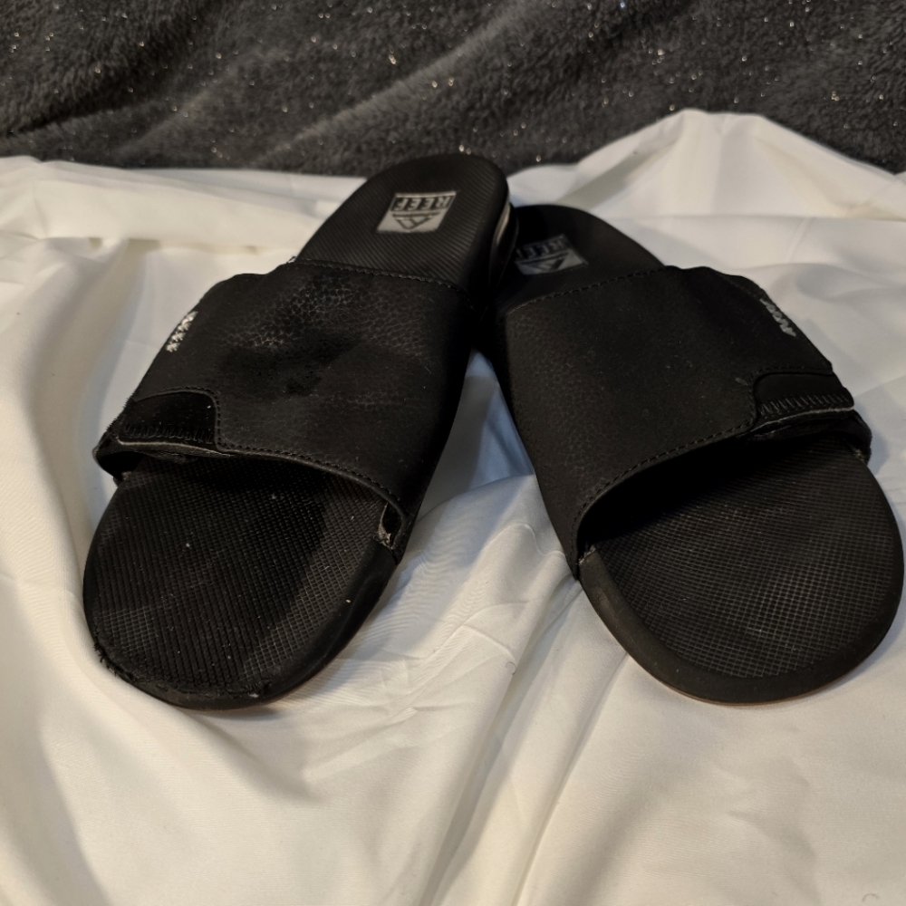 Reef sandals